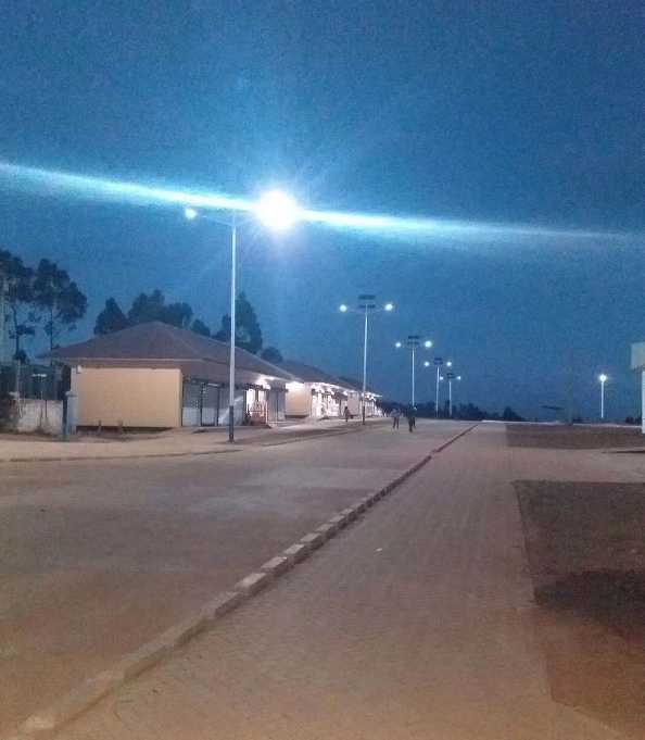 淇滨区非洲科特迪瓦太阳能路灯工程